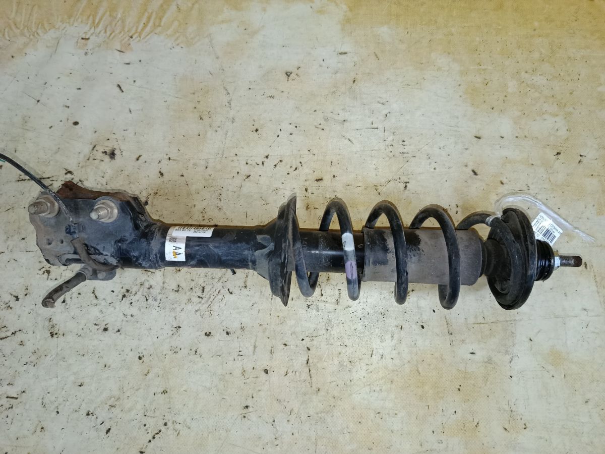 Стойка амортизатора на Honda N-Wgn JH1 S07A Фото 1