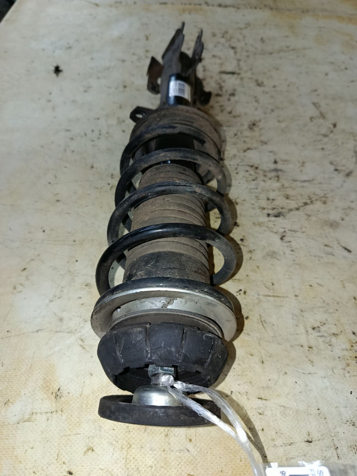 Стойка амортизатора на Suzuki Ignis FF21S K12C Фото 2