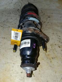 Стойка амортизатора на Honda Stream RN6 R18A Фото 2