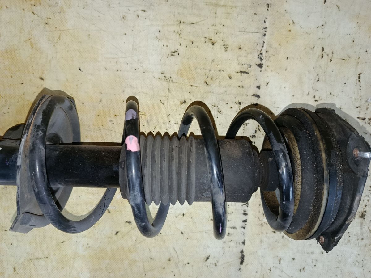 Стойка амортизатора 315 648, 333396, 54302AX002, 54302AX010, 54302AX025, 54302AX026, 54302AZ100, 54302AZ11A, 54302AZ125, CR-049FR-K12, CR8829, SST0041, ST-049FR-K12 на Nissan March AK12 CR12DE Фото 3