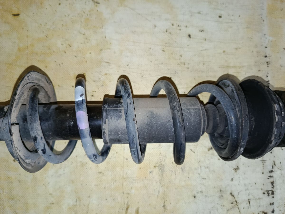 Стойка амортизатора на Honda N-Wgn JH1 S07A Фото 3