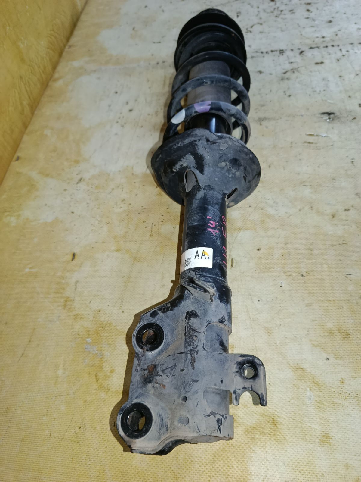 Стойка амортизатора на Honda N-Wgn JH1 S07A Фото 4