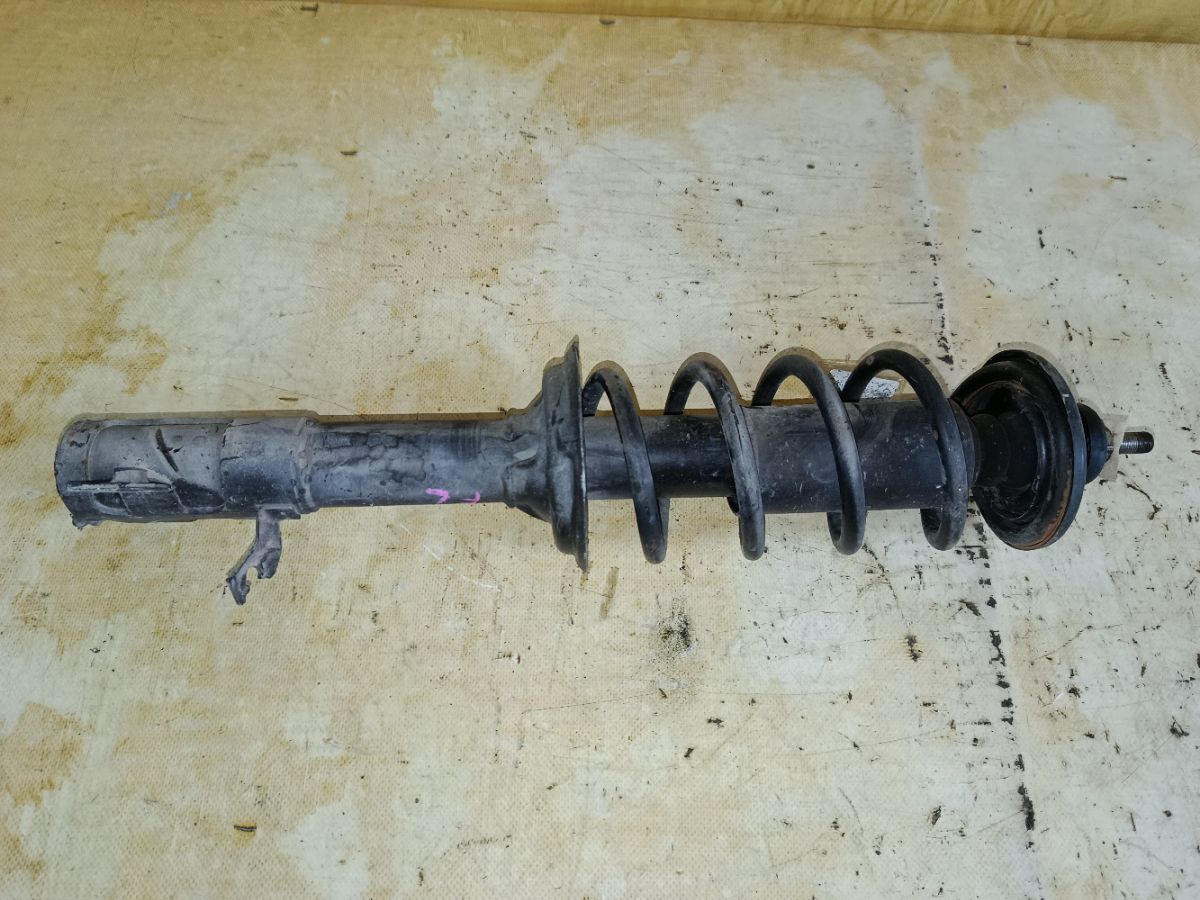 Стойка амортизатора на Honda N-Wgn JH1 S07A Фото 1