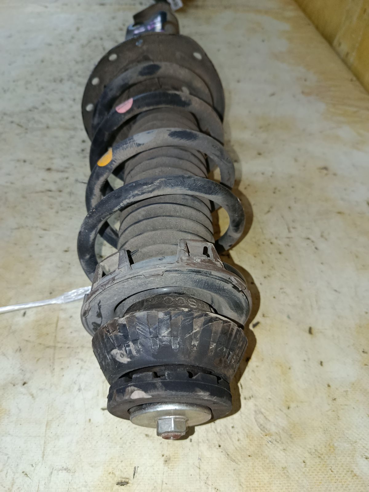 Стойка амортизатора на Honda Freed Hybrid GP3 LEA Фото 2