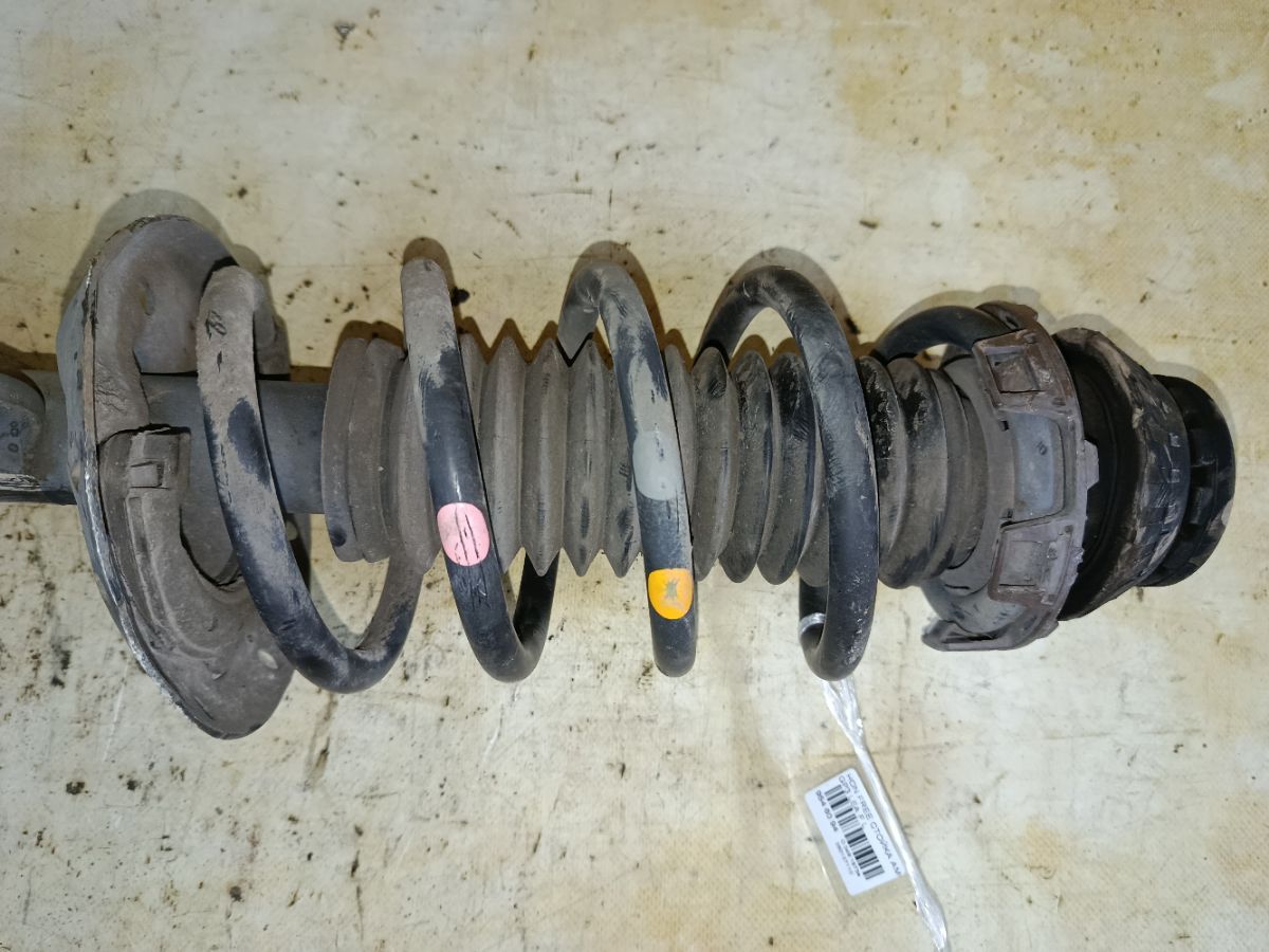 Стойка амортизатора на Honda Freed Hybrid GP3 LEA Фото 3