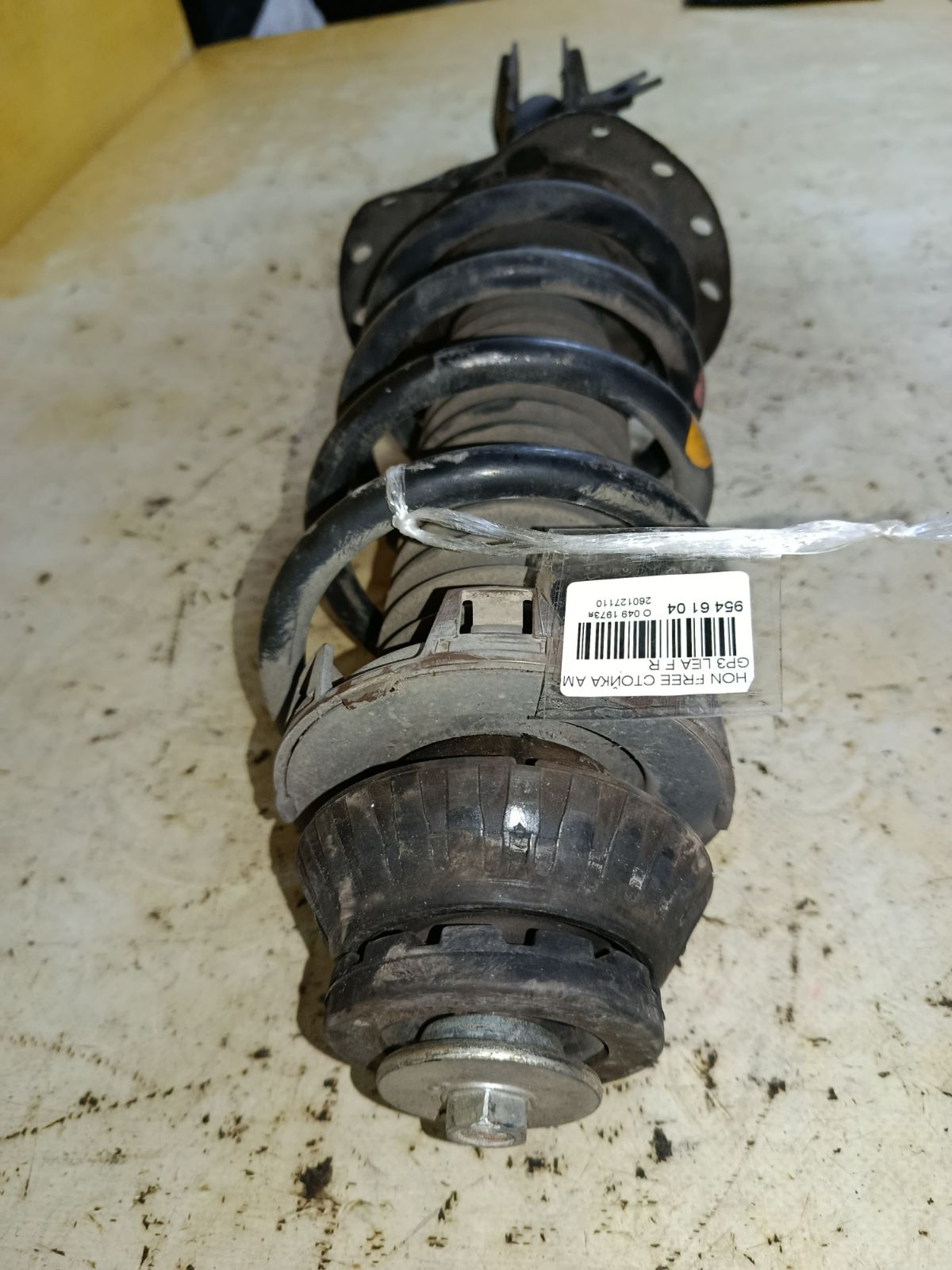 Стойка амортизатора на Honda Freed Hybrid GP3 LEA Фото 2