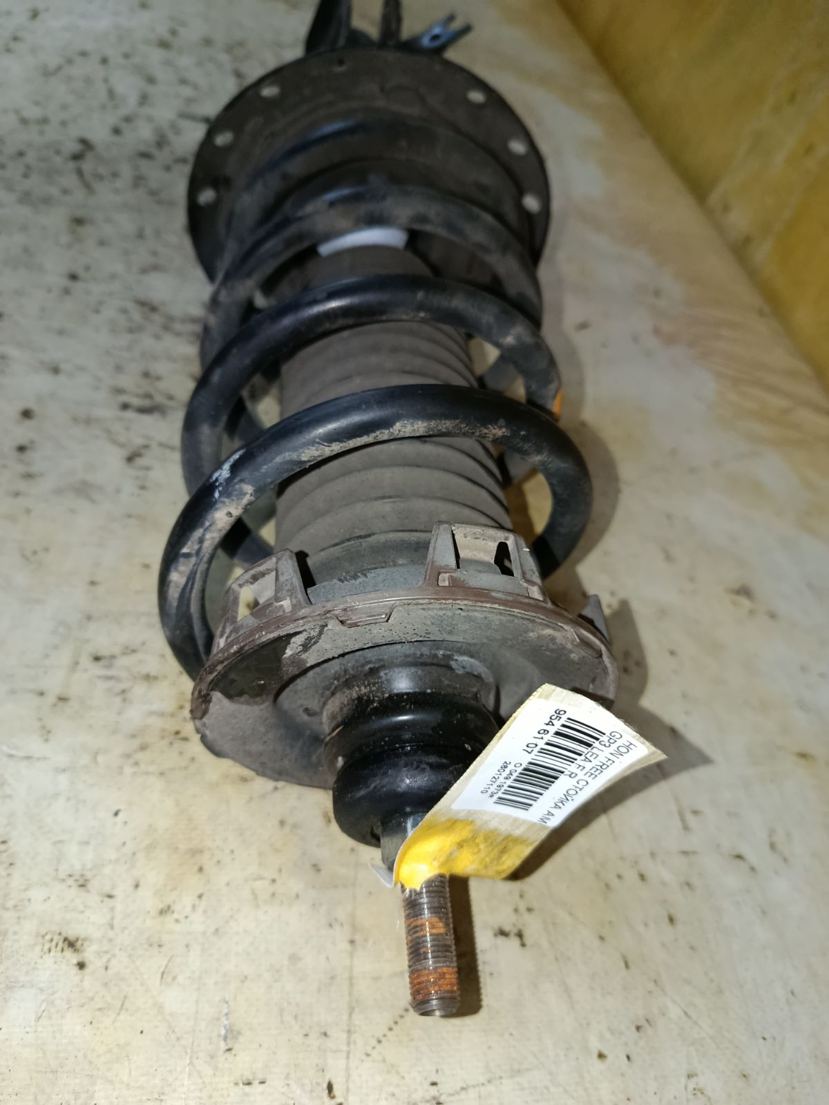 Стойка амортизатора на Honda Freed Hybrid GP3 LEA Фото 2