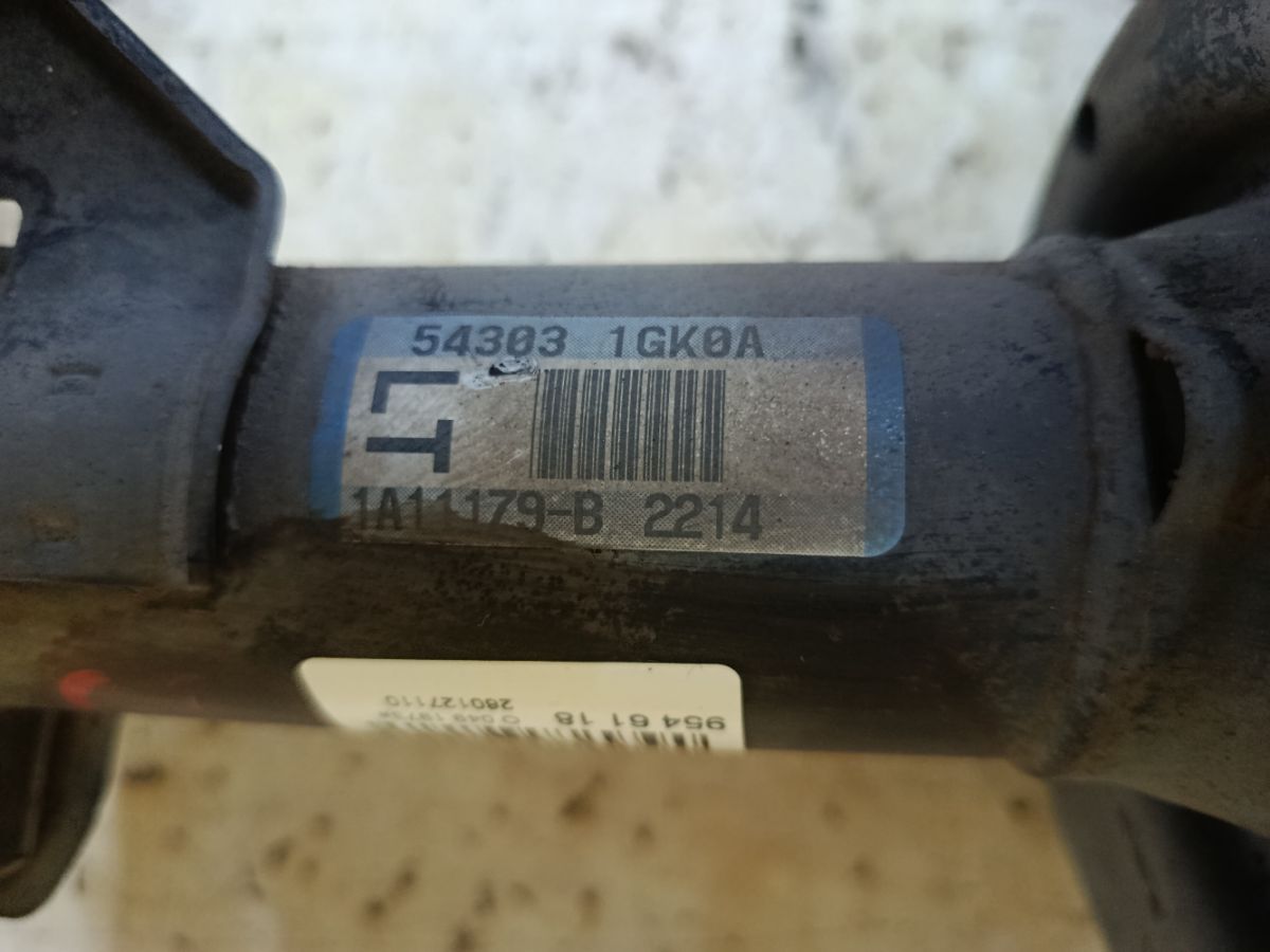 Стойка амортизатора на Nissan Serena CC25 MR20DE Фото 5