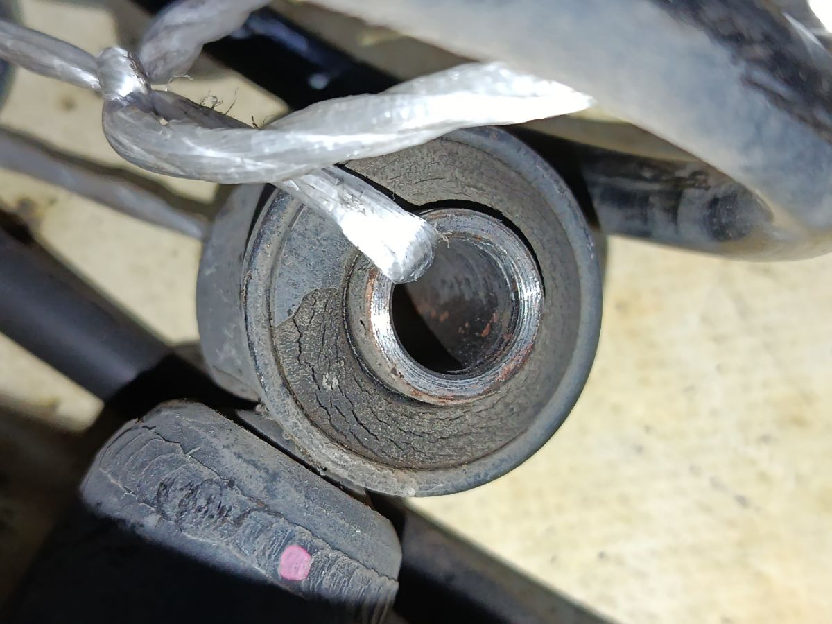 Амортизатор на Nissan Dayz Roox B21A Фото 2