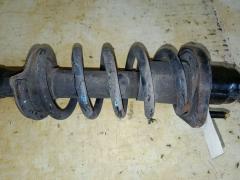 Стойка амортизатора на Honda Stream RN7 R18A Фото 3