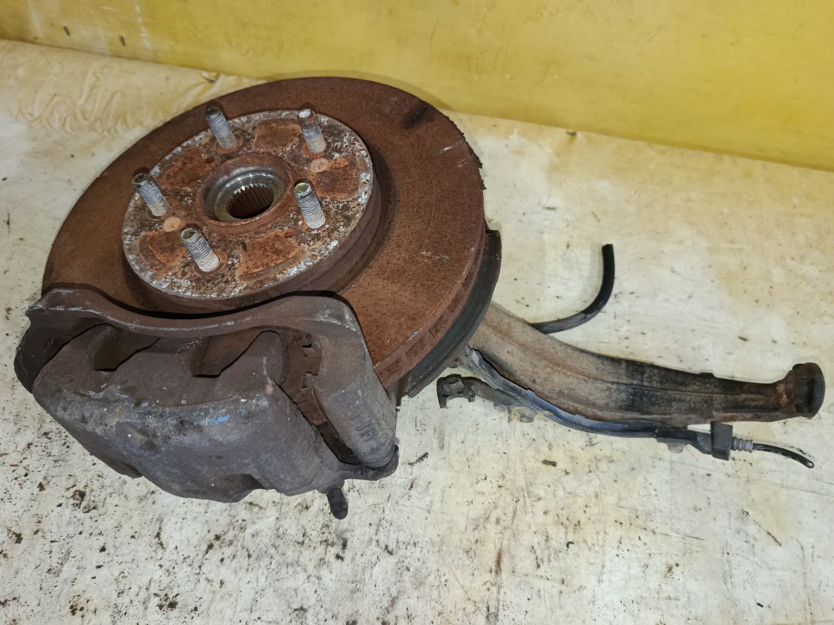 Ступица на Honda Elysion RR1 K24A Фото 3