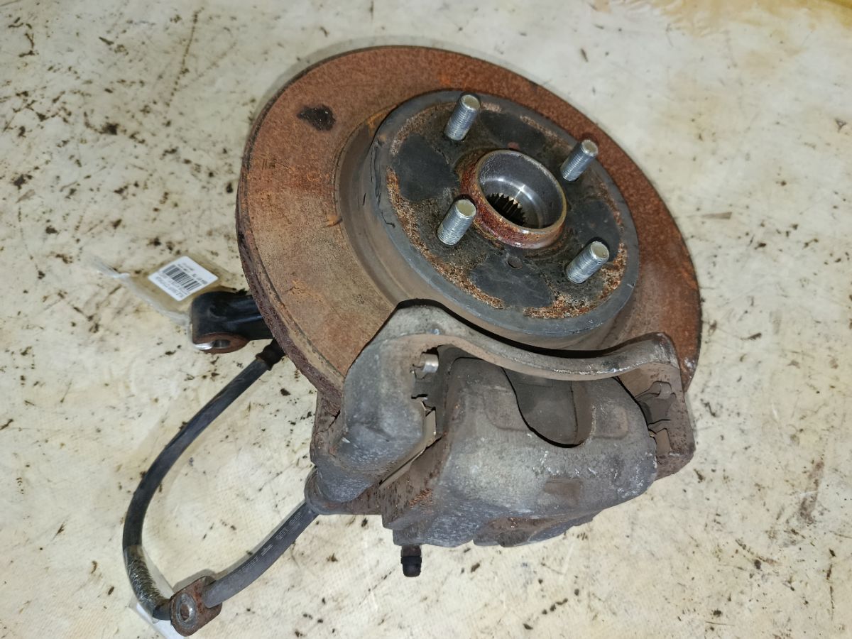 Ступица на Suzuki Swift ZD72S K12B Фото 2