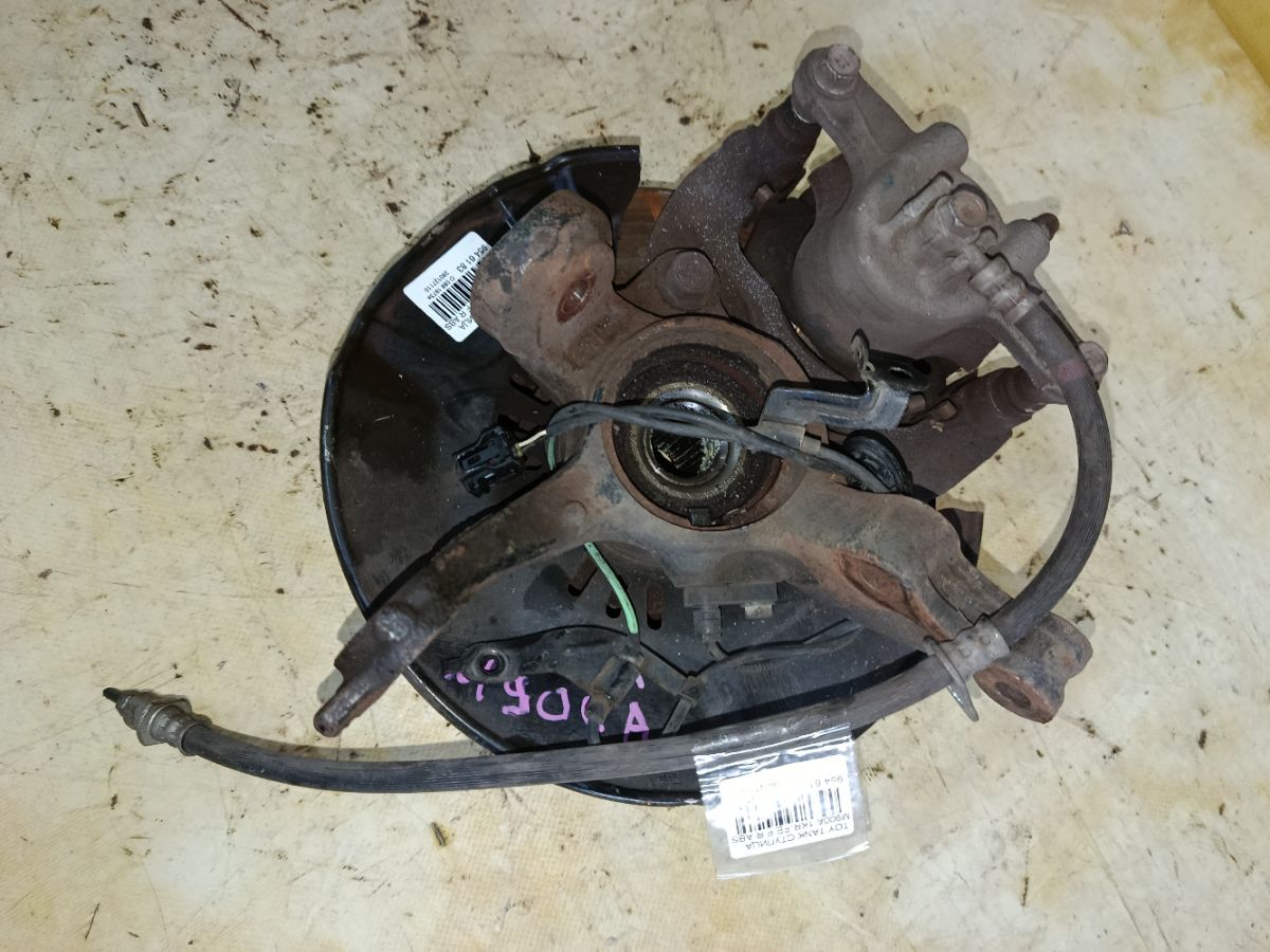 Ступица на Toyota Tank M900A 1KR-FE Фото 1