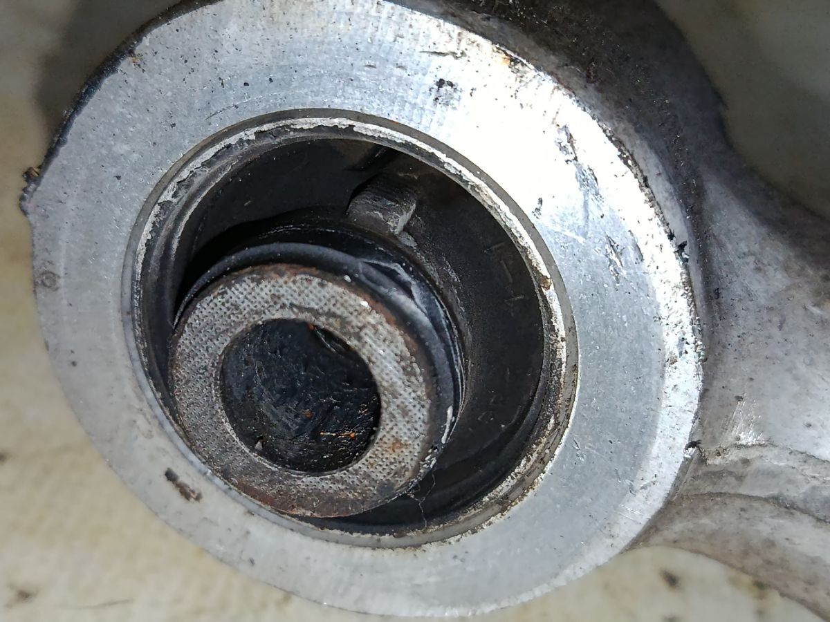 Рычаг на Nissan Fuga Y50 VQ25HR Фото 4