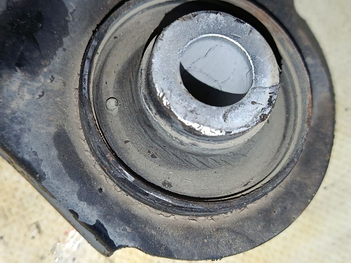 Рычаг на Suzuki Ignis FF21S K12C Фото 2