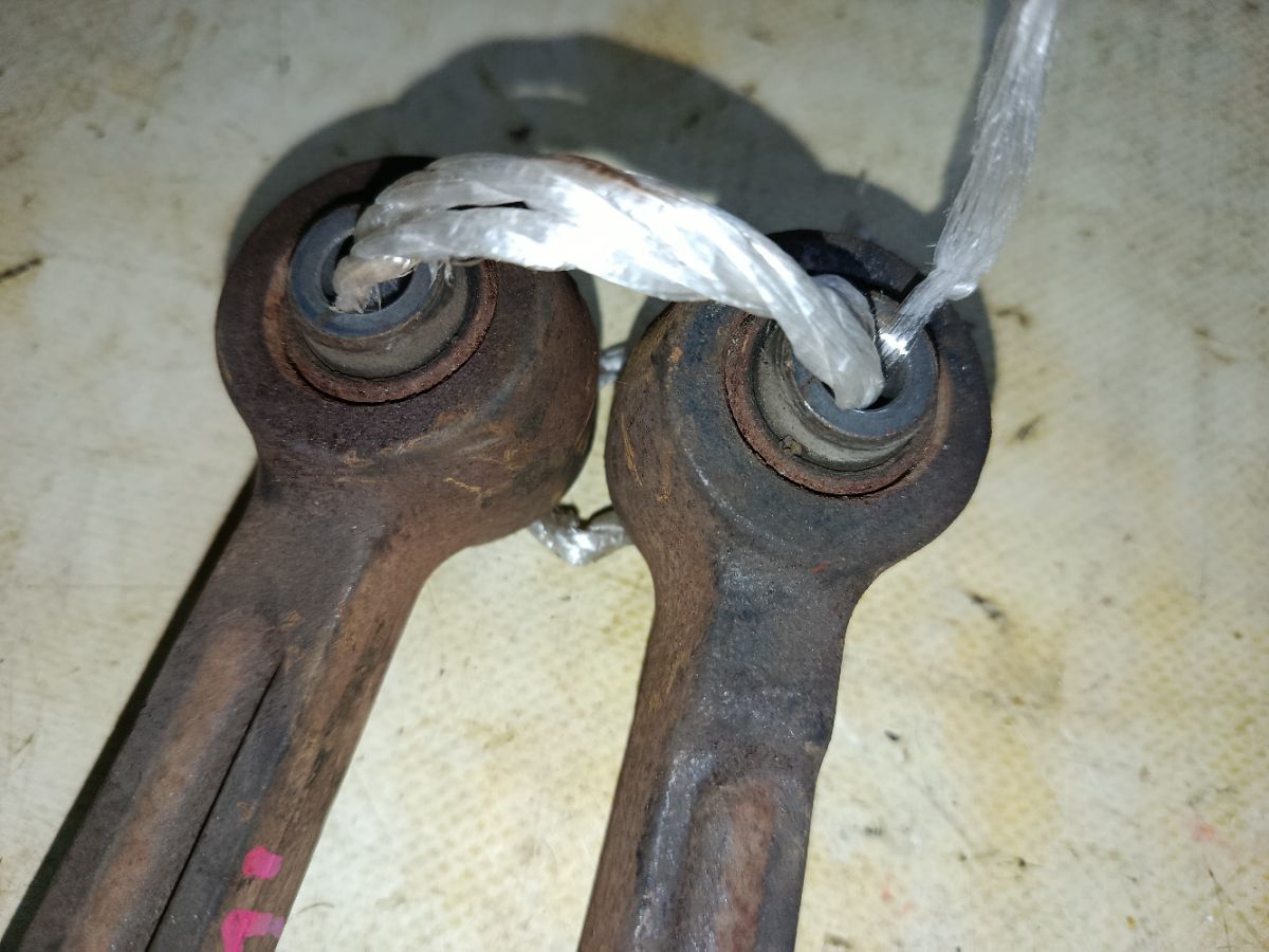 Рычаг на Mazda Demio DW3W B3 Фото 2