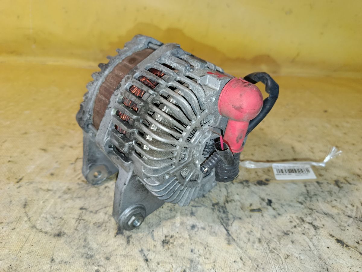 Генератор 23100-ED01A на Nissan Tiida Latio SC11 HR15DE Фото 3