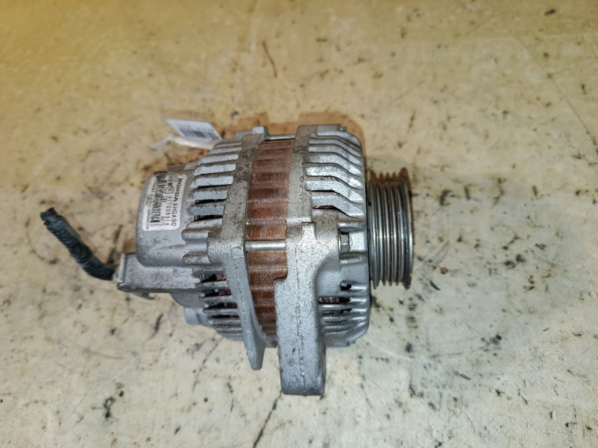 Генератор на Honda N-Wgn JH1 S07A Фото 2