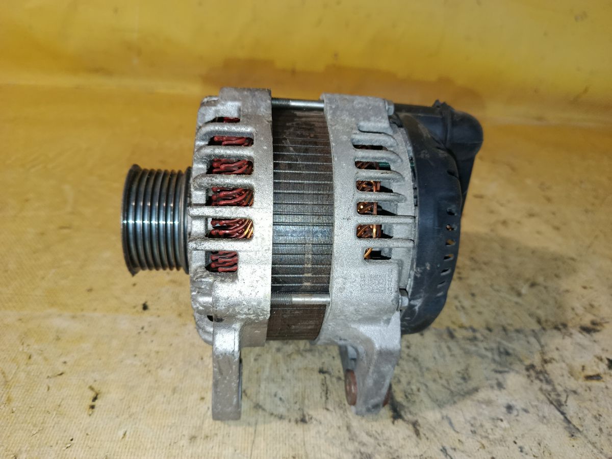 Генератор 23100-ED00B на Nissan Note E11 HR15DE Фото 2