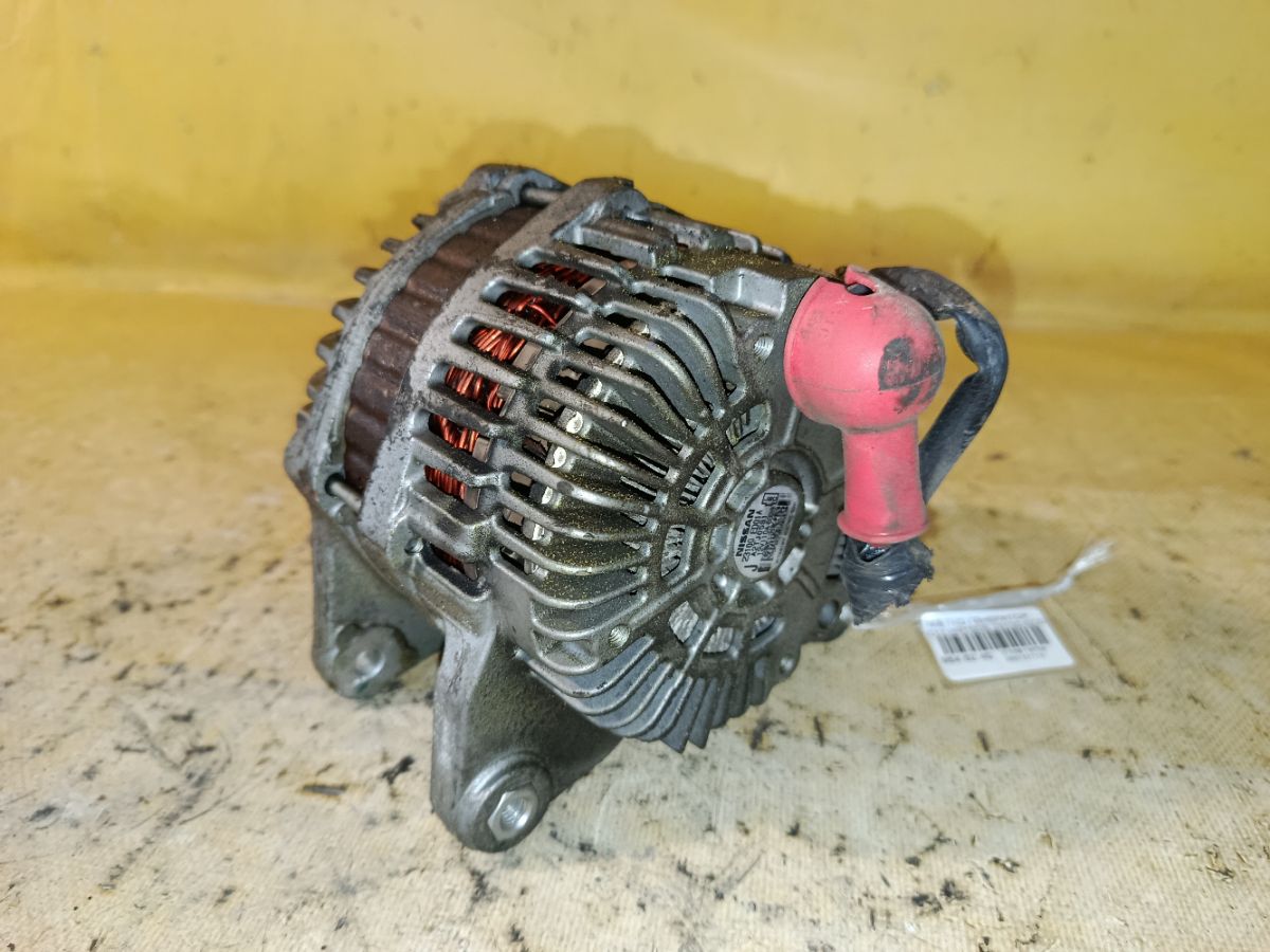 Генератор 23100-ED01A на Nissan Tiida C11 HR15DE Фото 3