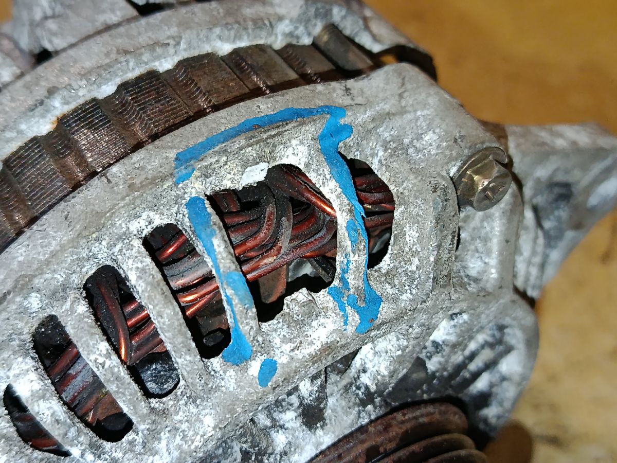 Генератор на Mazda Demio DW3W B3 Фото 3