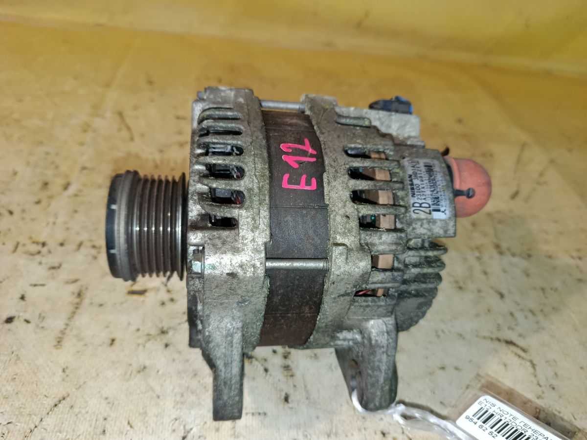 Генератор 23100-3HD1A на Nissan Note E12 HR12DDR Фото 2