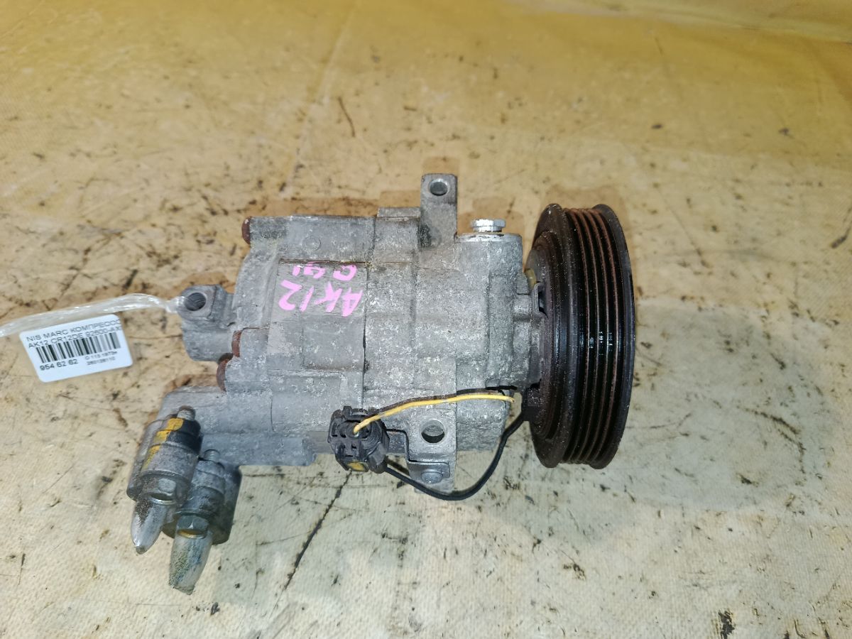 Компрессор кондиционера 92600-AX02A на Nissan March AK12 CR12DE Фото 2