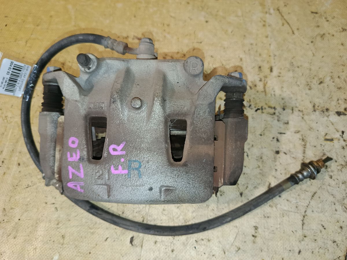 Суппорт на Nissan Leaf AZE0 EM57 Фото 2