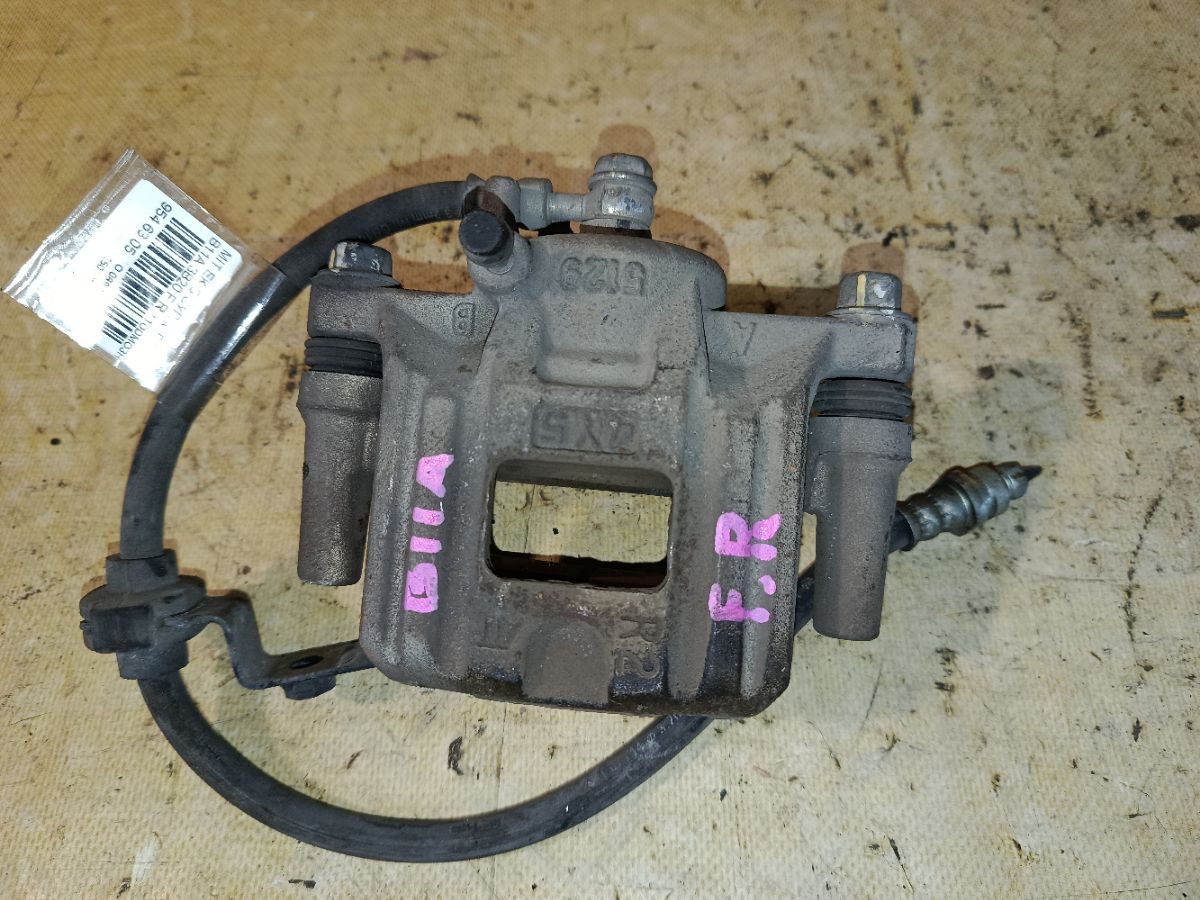 Суппорт на Mitsubishi Ek Space B11A 3B20 Фото 2