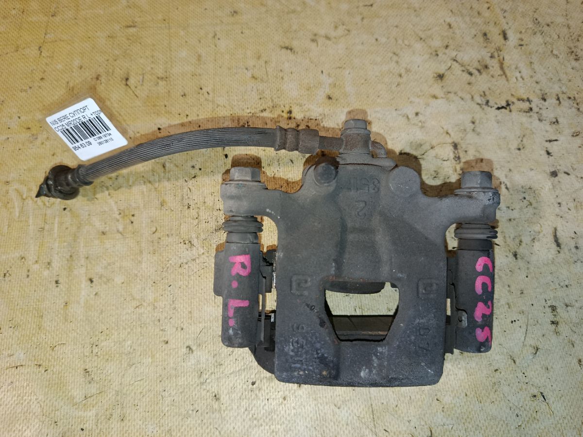 Суппорт на Nissan Serena CC25 MR20DE Фото 2