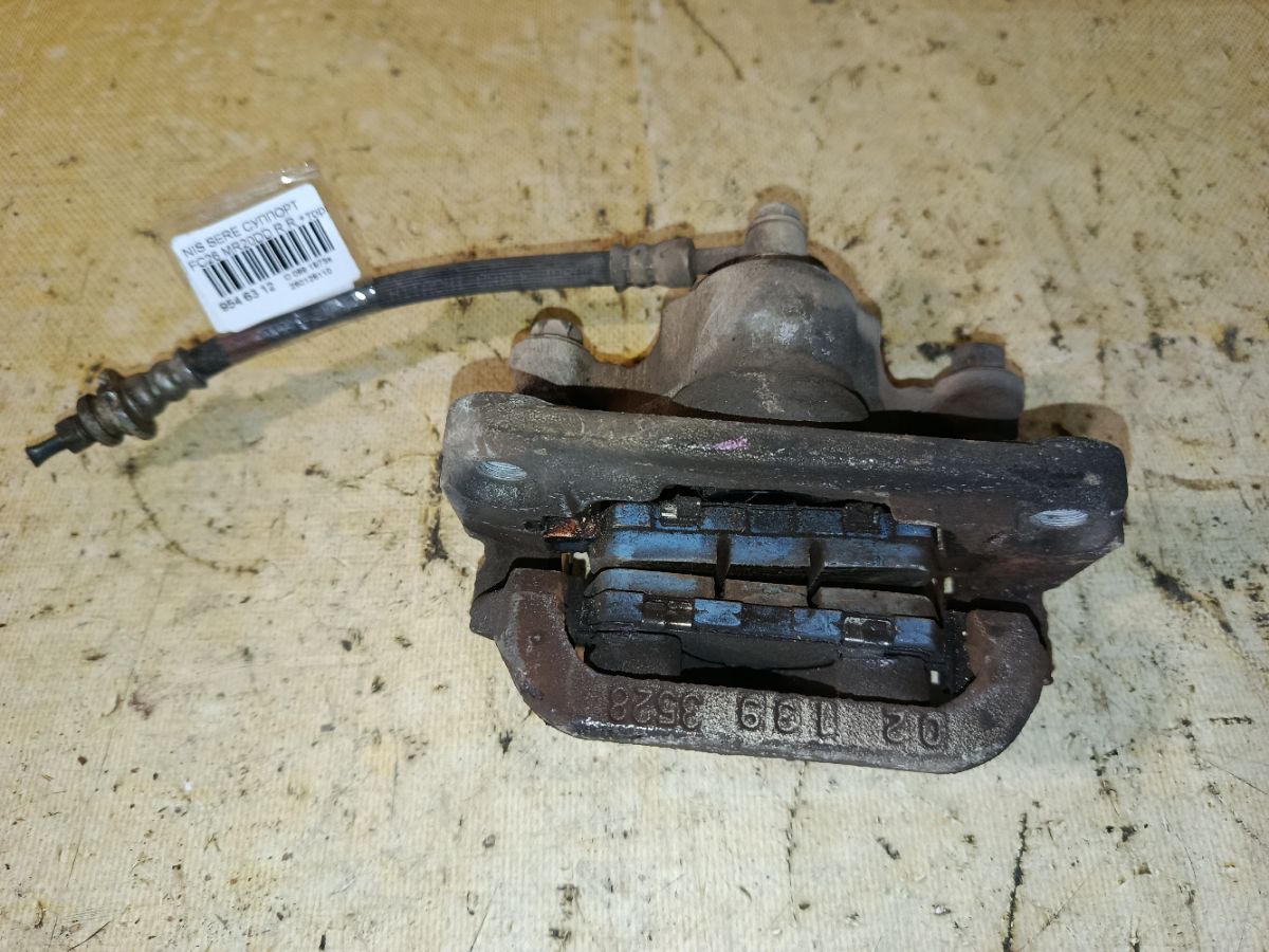 Суппорт на Nissan Serena FC26 MR20DD Фото 1