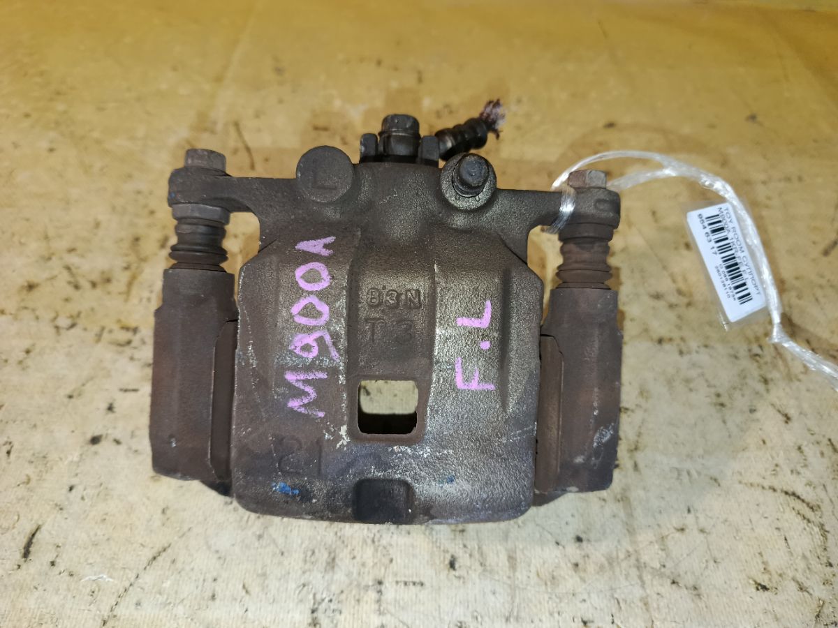 Суппорт на Toyota Roomy M900A 1KR-FE Фото 2