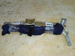 Домкрат на Honda Fit Shuttle Hybrid GP2 Фото 2