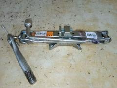 Домкрат на Nissan Note E12