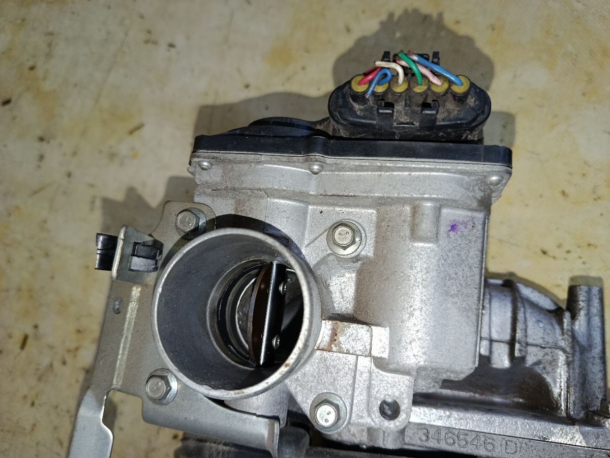 Турбина на Nissan Note E12 HR12DDR Фото 7