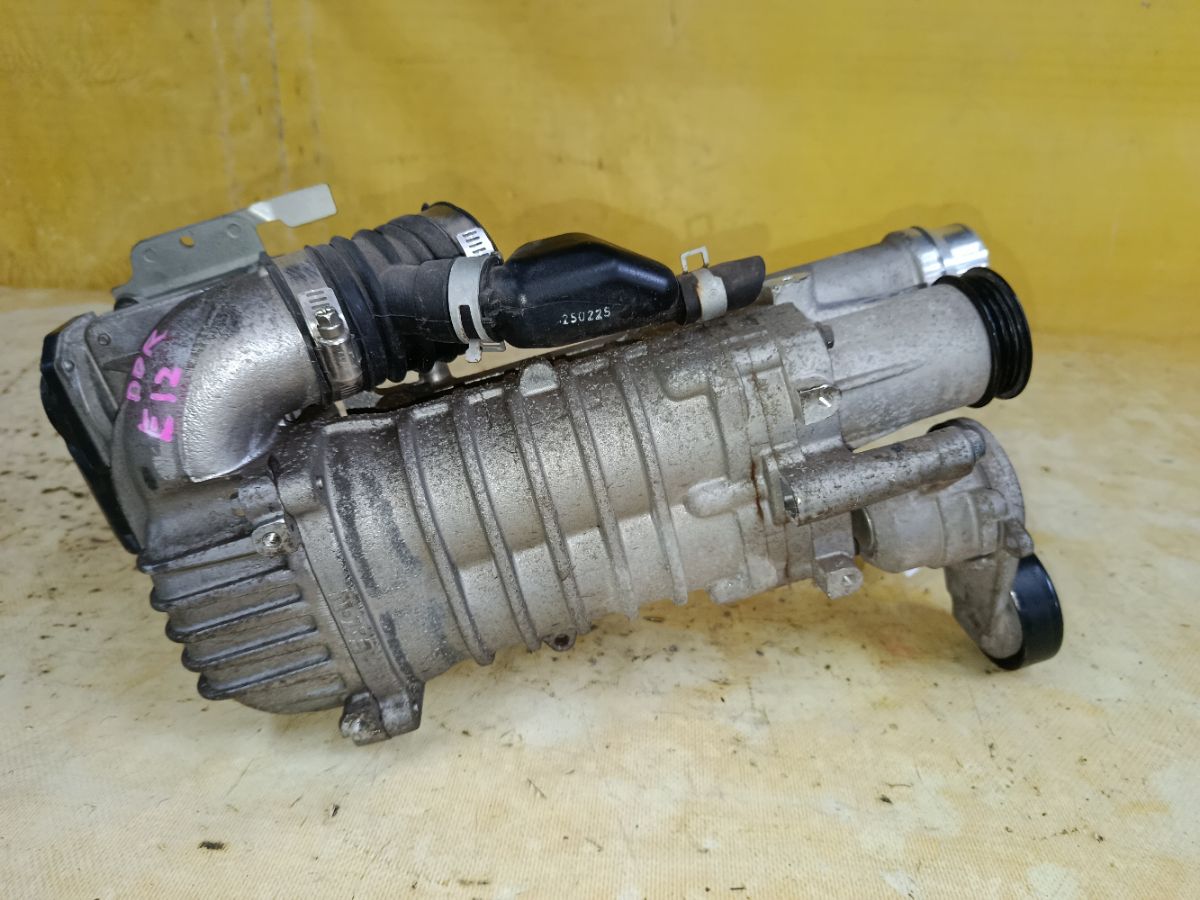 Турбина на Nissan Note E12 HR12DDR Фото 9