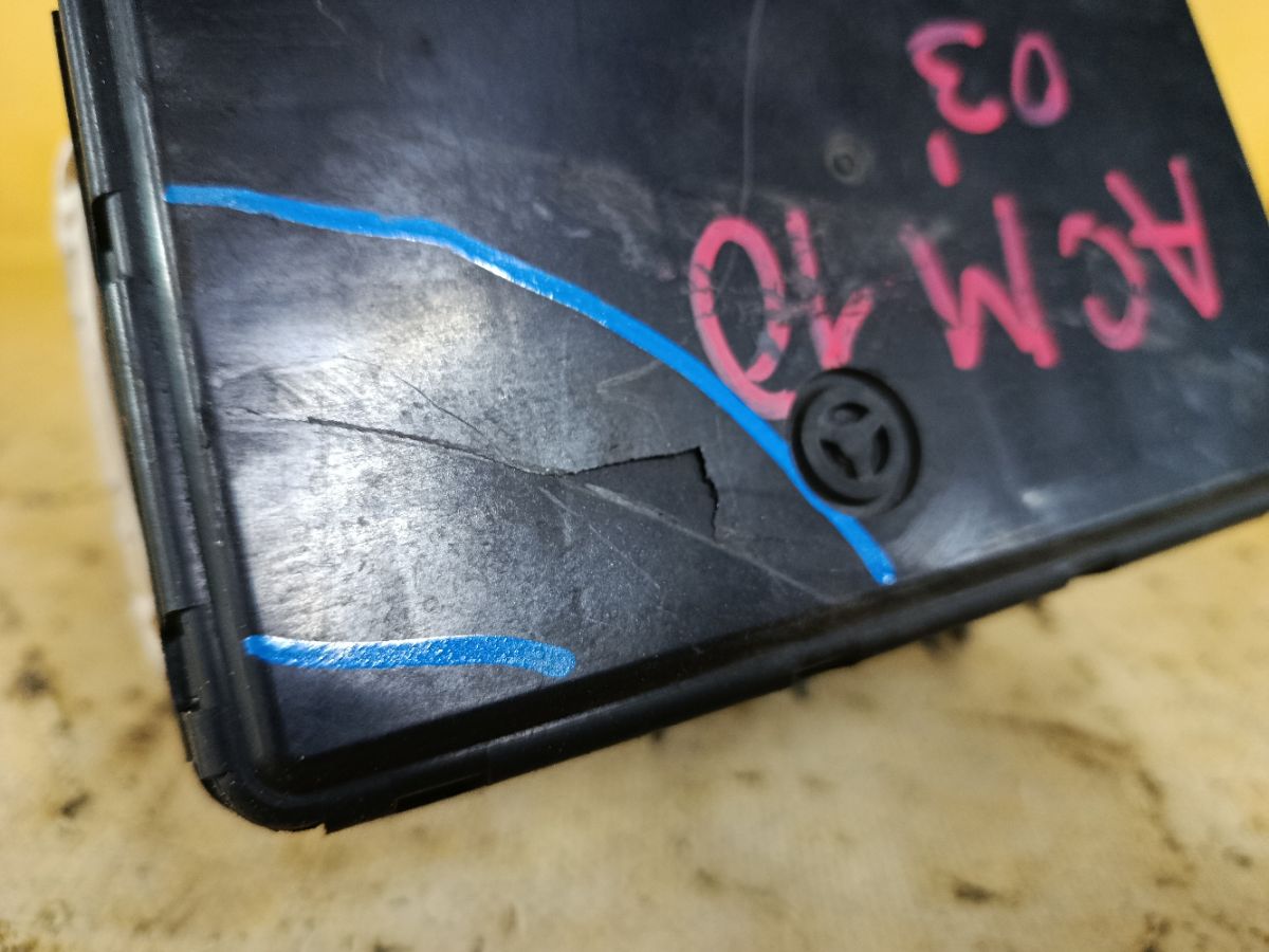 Блок ABS 44510-44071, 89541-44071 на Toyota Gaia ACM10G 1AZ-FSE Фото 2