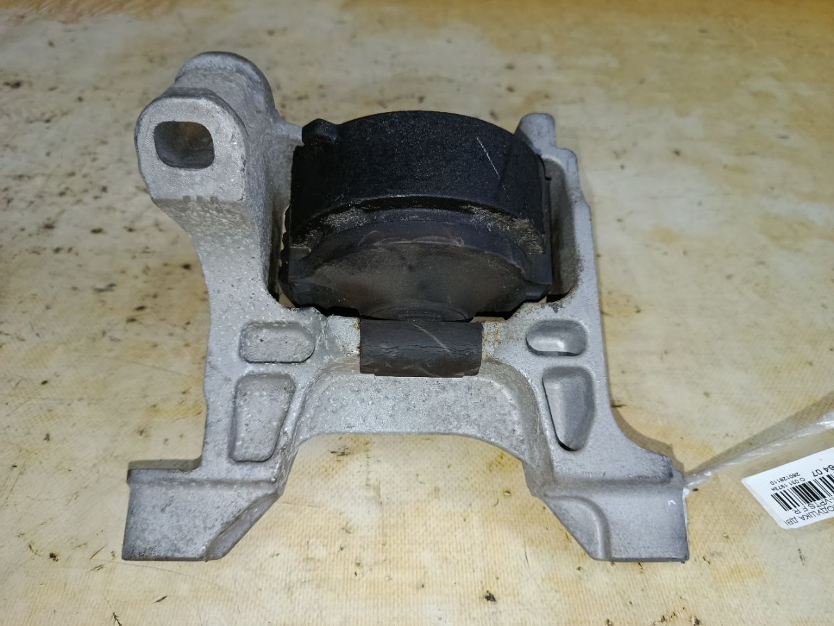 Подушка двигателя на Mazda Cx-5 KE2AW SH-VPTS Фото 1