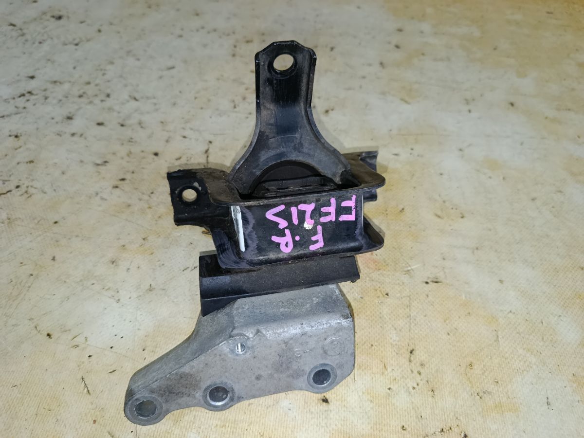 Подушка двигателя на Suzuki Ignis FF21S K12C Фото 1