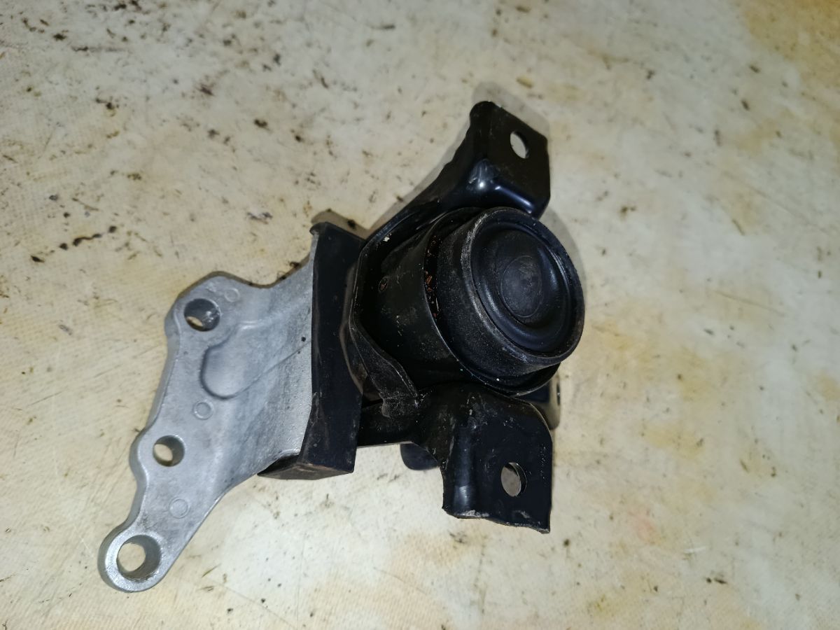 Подушка двигателя на Suzuki Ignis FF21S K12C Фото 3