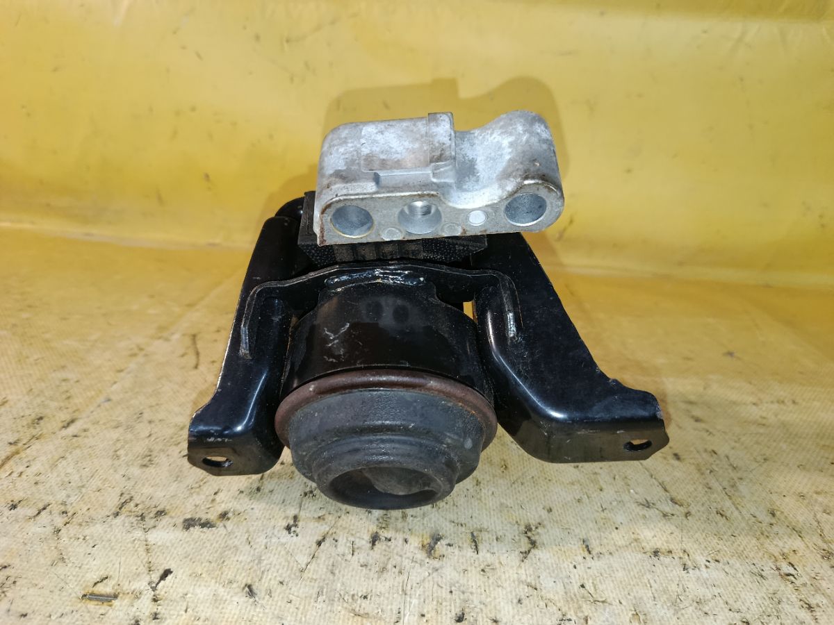Подушка двигателя на Toyota Passo NGC30 1NR-FE Фото 3