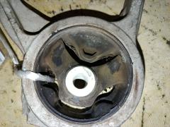 Подушка двигателя на Honda Elysion RR1 K24A Фото 2