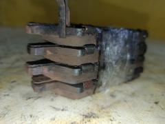 Тормозные колодки на Nissan Note E12 HR12DDR Фото 2