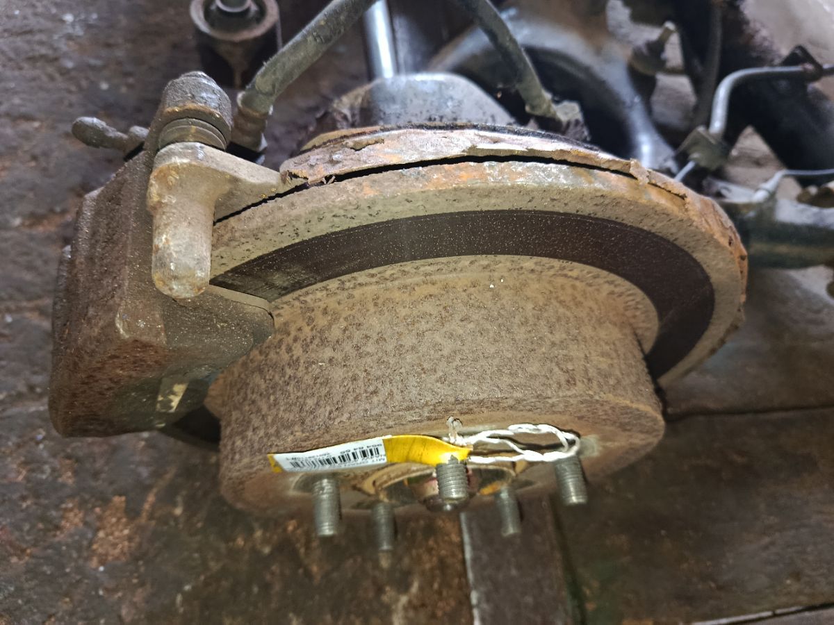 Балка подвески на Mitsubishi Grandis NA4W 4G69 Фото 9