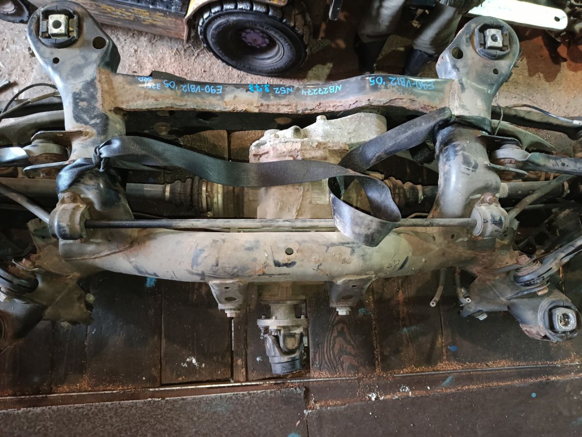 Балка подвески на Bmw 3-Series E90-VB12 N52 Фото 10