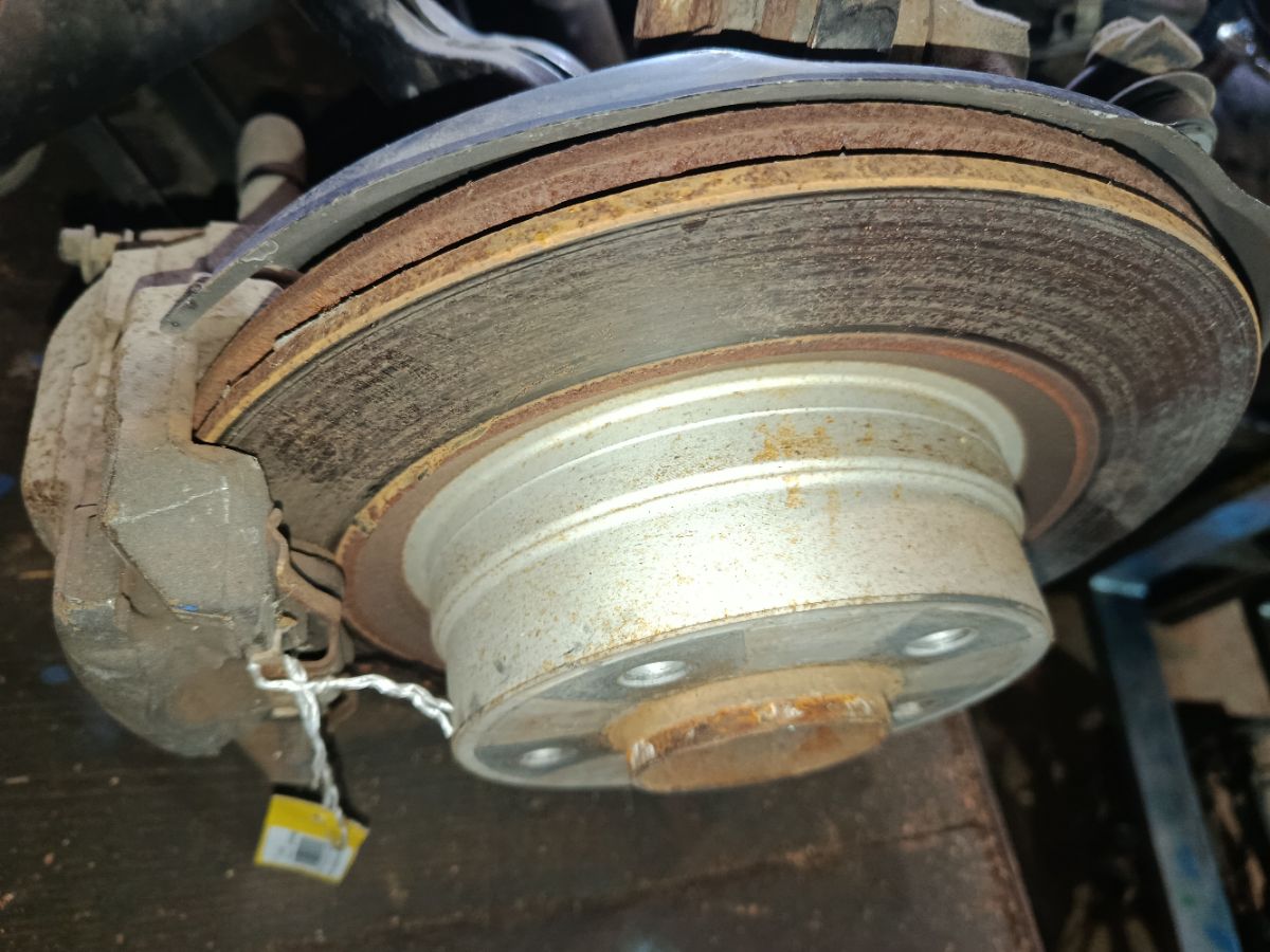 Балка подвески на Bmw 3-Series E90-VB12 N52 Фото 13