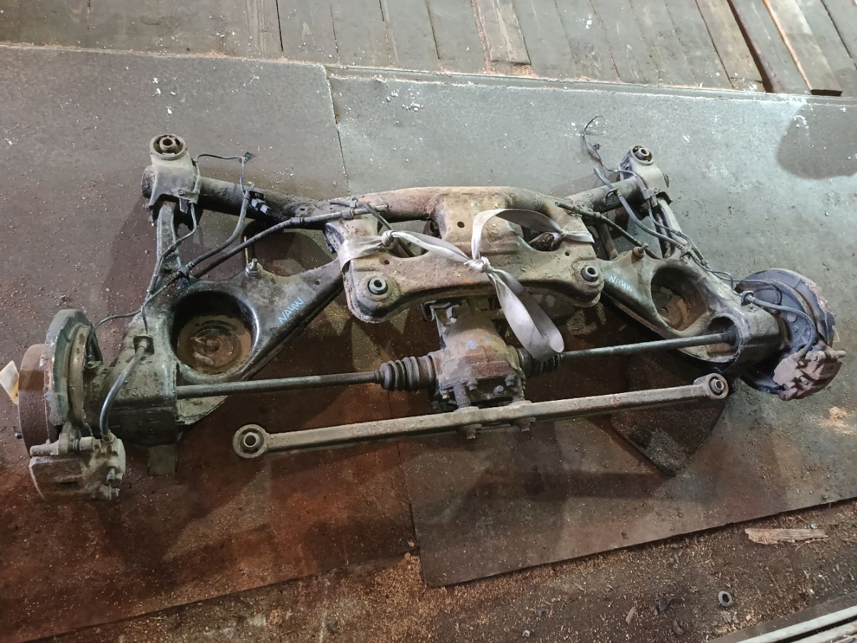 Балка подвески на Mitsubishi Grandis NA4W 4G69 Фото 11