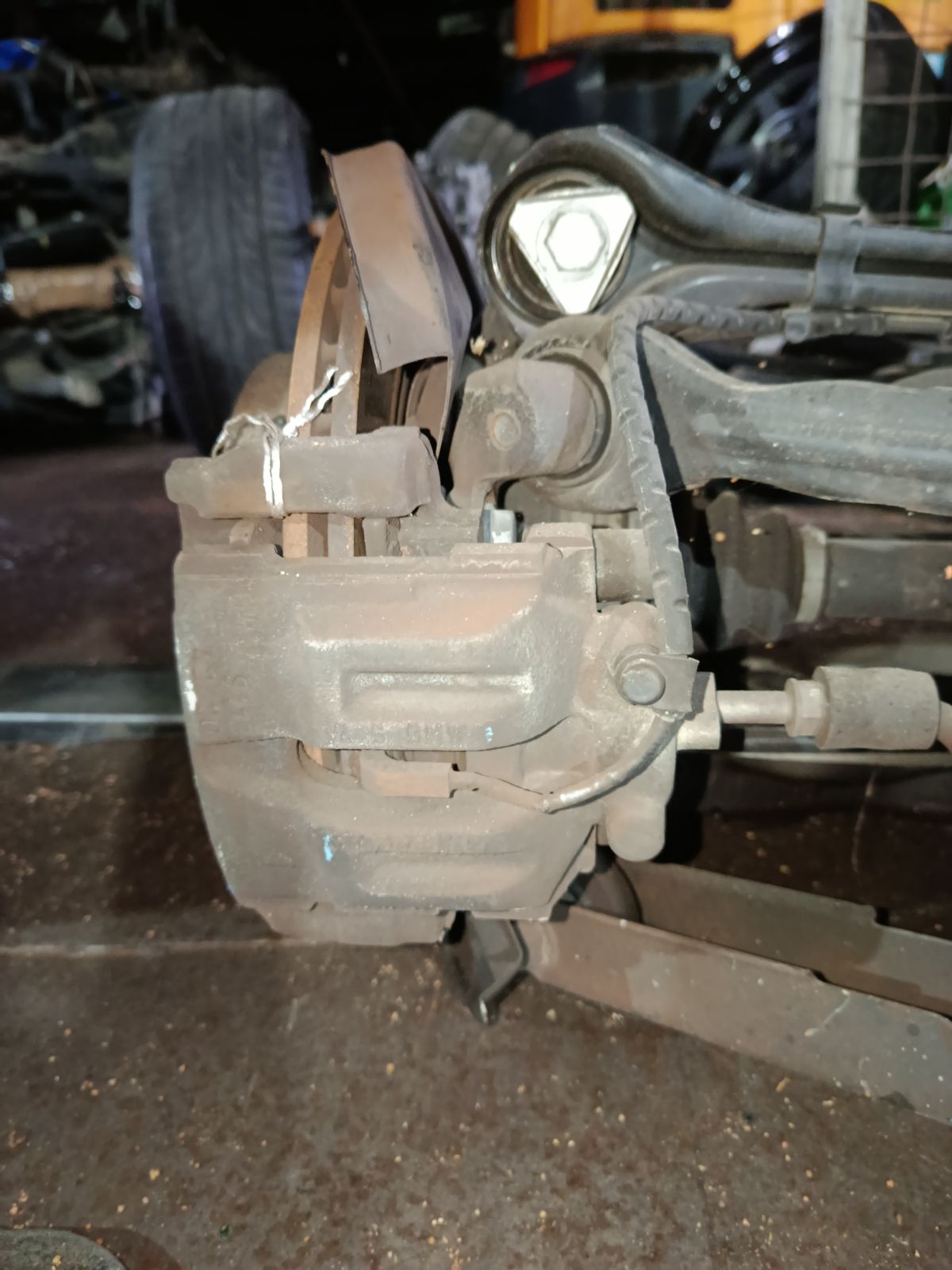 Балка подвески на Bmw 3-Series E91-US72 N46B20BD Фото 14