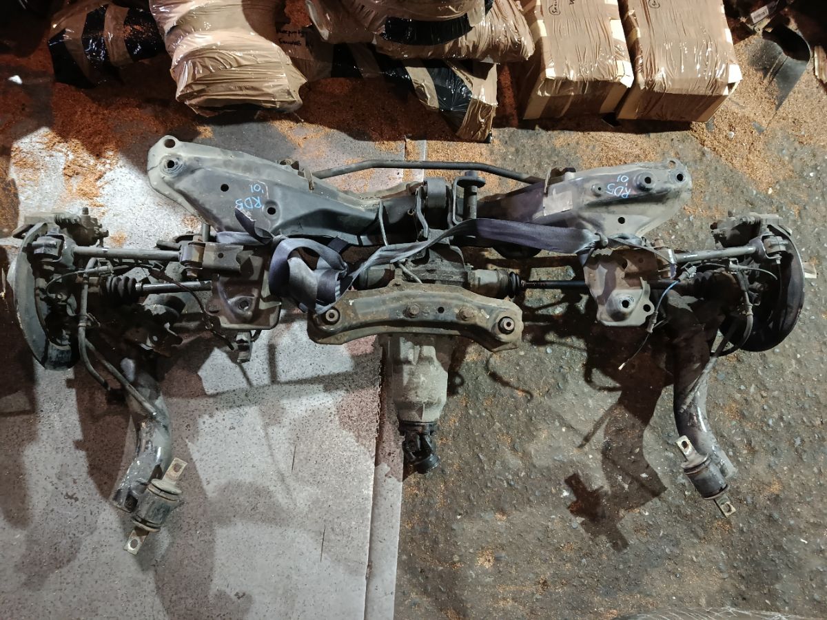 Балка подвески на Honda Cr-V RD5 K20A Фото 1