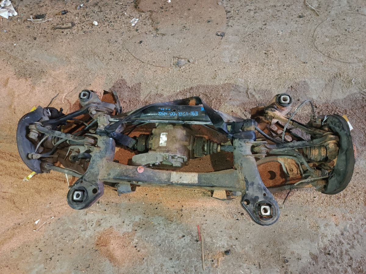 Балка подвески на Bmw 3-Series E91-VS12 N52 Фото 15